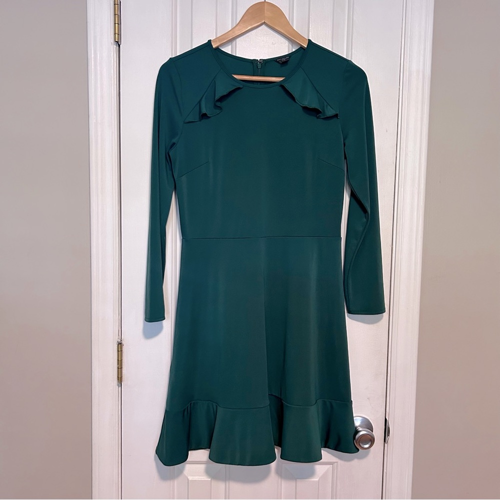 Ann Taylor Dark Green Knit Ruffle Flare Long Sleeve Dress | Size 6 Petite